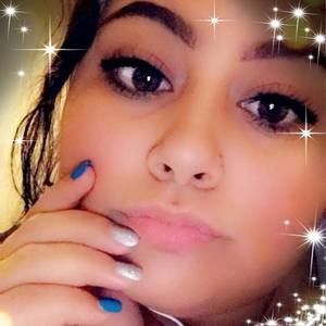 Meet your Posher, Selena rose